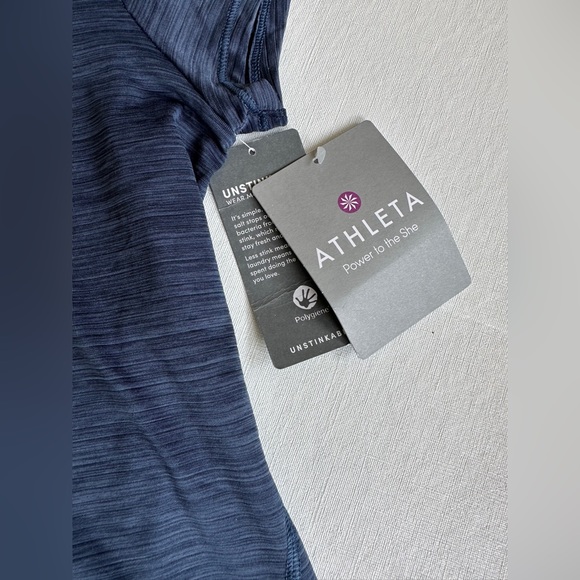 Athleta Shadow Stripe Chi Tee Navy Blue Size M - Picture 4 of 5